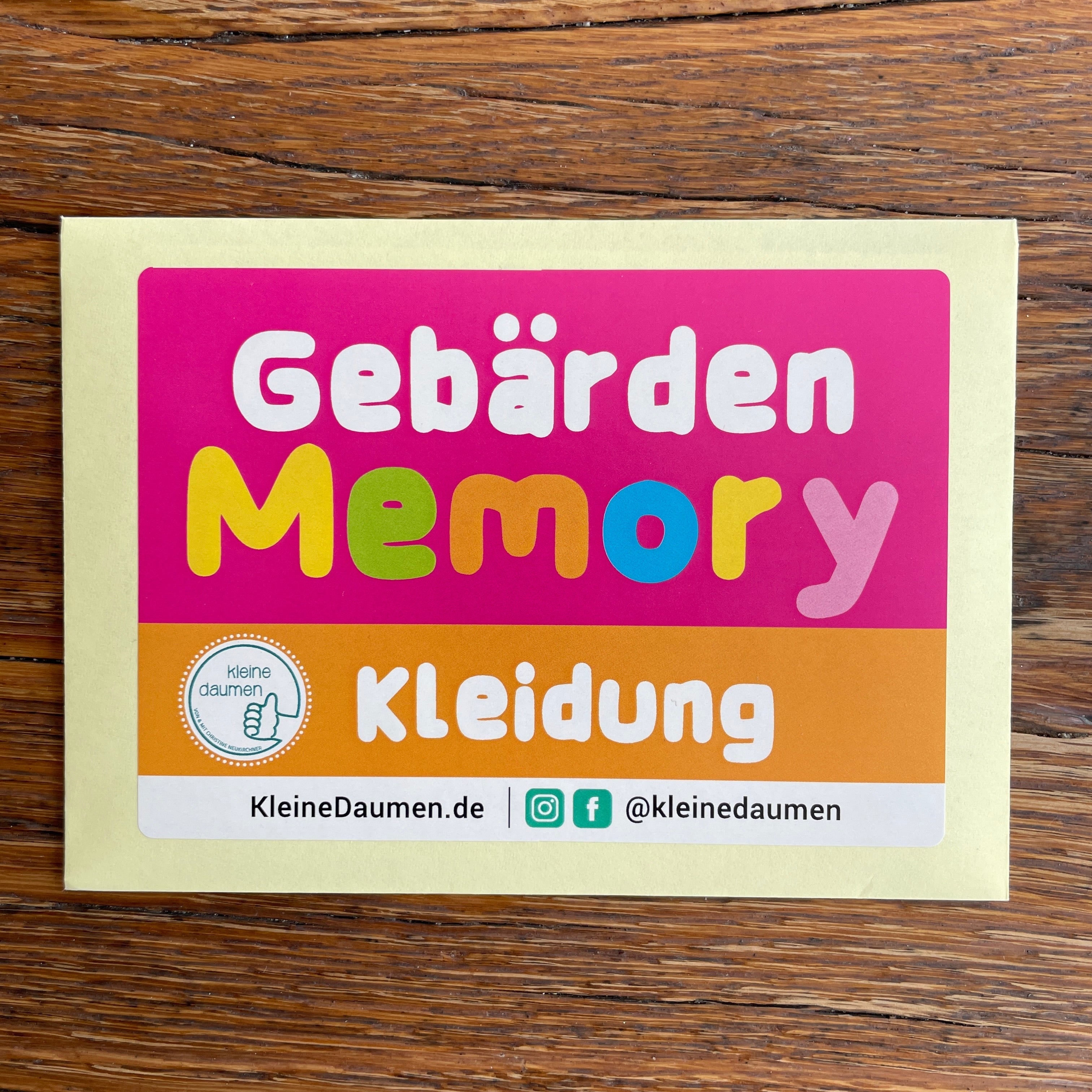 Memory mit Gebärden Kleidung